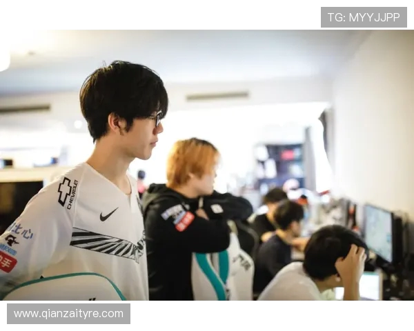 IG鏖战AL巅峰对决青春热血再燃英雄联盟赛场争锋时刻